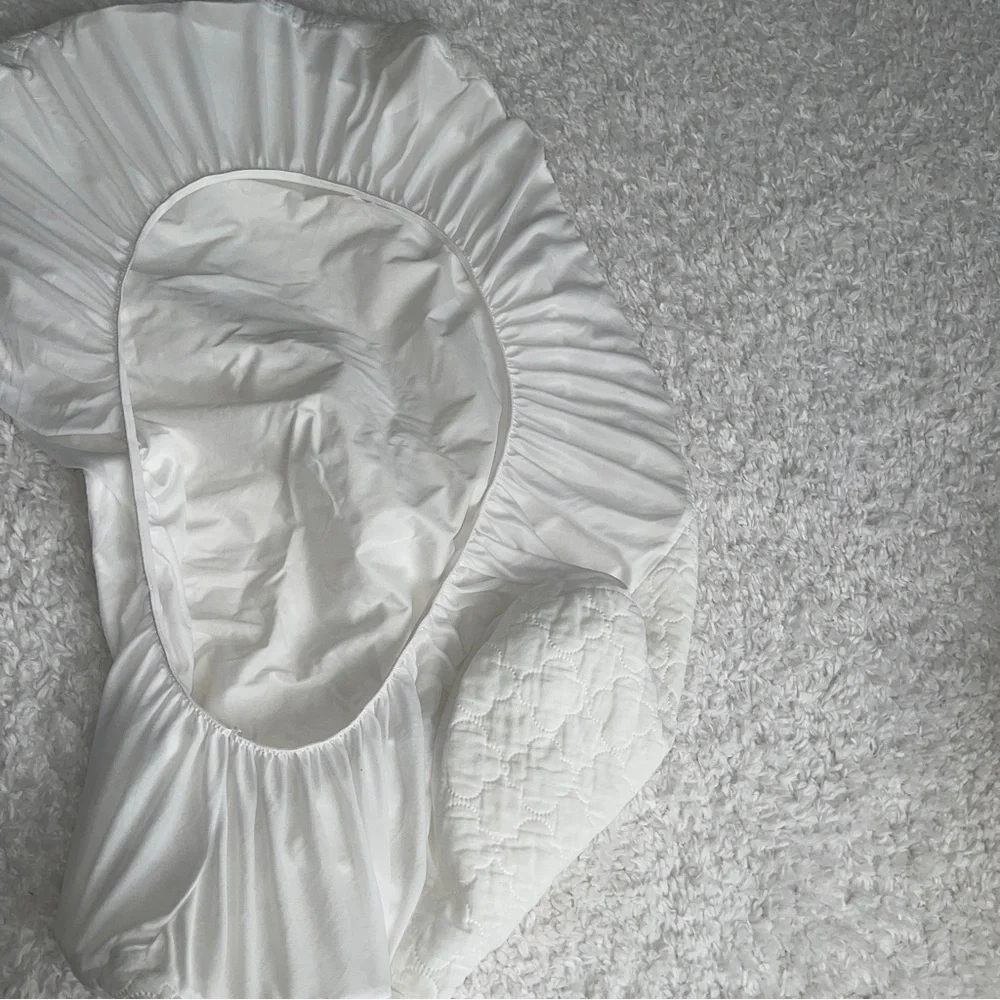 Crib Mattress Cover Protector White